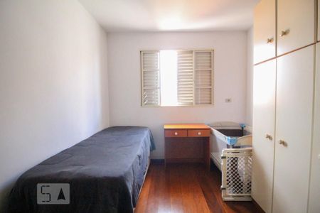 Casa à venda com 340m², 4 quartos e 3 vagasquarto 3