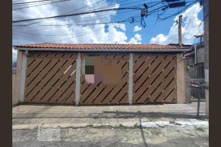 Casa à venda com 340m², 4 quartos e 3 vagasFachada 