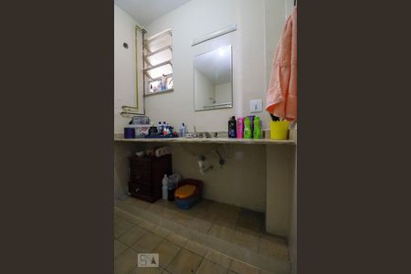 Apartamento à venda com 89m², 3 quartos e sem vaga Apartamento à venda com 89m², 3 quartos e sem vagaBanheiro Social