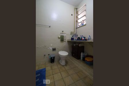 Apartamento à venda com 89m², 3 quartos e sem vaga Apartamento à venda com 89m², 3 quartos e sem vagaBanheiro Social