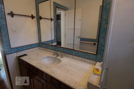 Apartamento para alugar com 70m², 3 quartos e sem vaga Apartamento para alugar com 70m², 3 quartos e sem vagaBanheiro