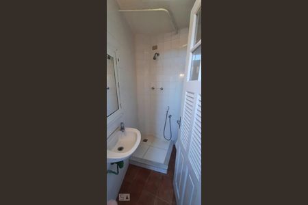 Apartamento para alugar com 70m², 3 quartos e sem vaga Apartamento para alugar com 70m², 3 quartos e sem vagaBanheiro de Serviço