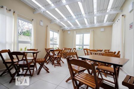 Apartamento para alugar com 65m², 2 quartos e 1 vaga Apartamento para alugar com 65m², 2 quartos e 1 vagaChurrasqueira
