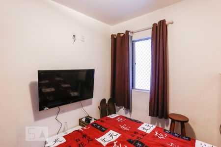 Quarto 1 de apartamento para alugar com 2 quartos, 51m² em Vila Ipojuca, São Paulo