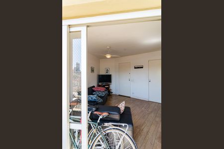 Sacada de apartamento à venda com 3 quartos, 84m² em Mirandópolis, São Paulo