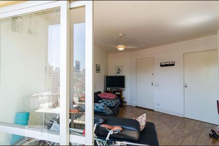 Sacada de apartamento à venda com 3 quartos, 84m² em Mirandópolis, São Paulo