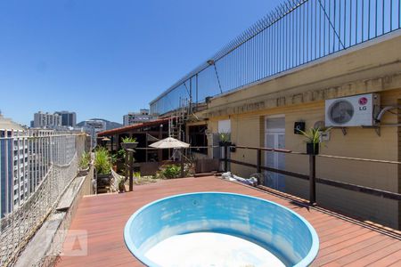 Apartamento à venda com 600m², 3 quartos e 1 vagaTerraço