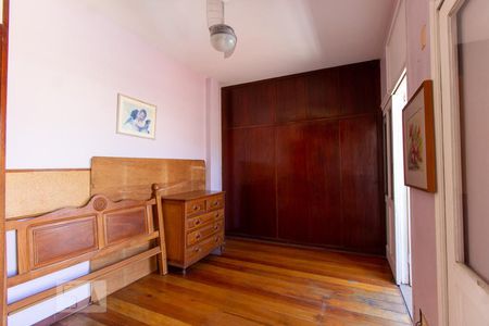 Apartamento à venda com 600m², 3 quartos e 1 vagaQuarto