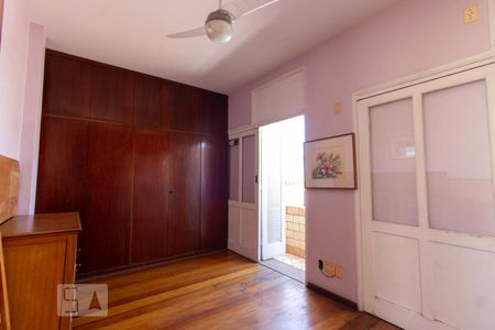 Apartamento à venda com 600m², 3 quartos e 1 vagaQuarto