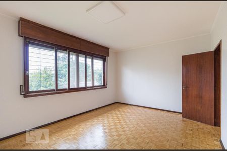 Casa à venda com 232m², 3 quartos e 3 vagasQuarto 1 - suite