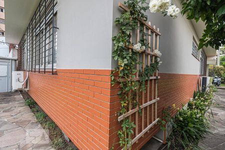 Casa à venda com 232m², 3 quartos e 3 vagasFachada
