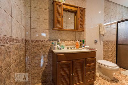 Casa à venda com 232m², 3 quartos e 3 vagasBanheiro Social