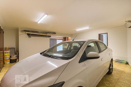 Casa à venda com 232m², 3 quartos e 3 vagasGaragem