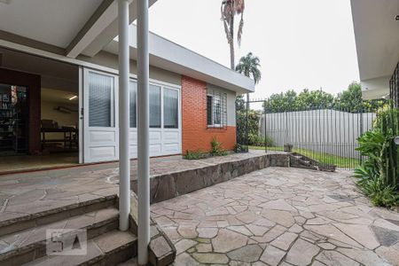 Casa à venda com 232m², 3 quartos e 3 vagasQuintal