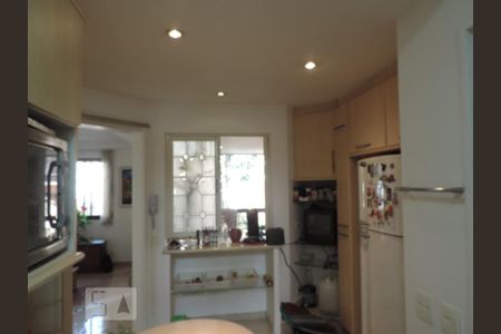 Apartamento à venda com 151m², 3 quartos e 2 vagasCozinha