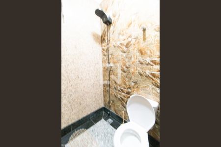 Casa à venda com 600m², 5 quartos e 4 vagasBanheiro de Serviço