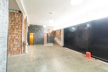 Casa à venda com 600m², 5 quartos e 4 vagasGaragem