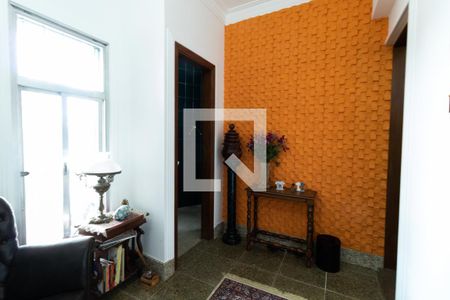 Casa à venda com 600m², 5 quartos e 4 vagasHall do Escritorio