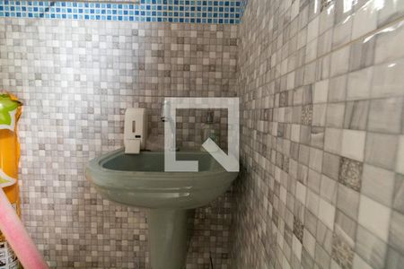 Casa à venda com 600m², 5 quartos e 4 vagasBanheiro da Piscina