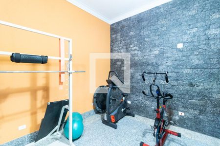 Casa à venda com 600m², 5 quartos e 4 vagasAcademia