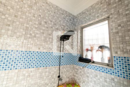 Casa à venda com 600m², 5 quartos e 4 vagasBanheiro da Piscina