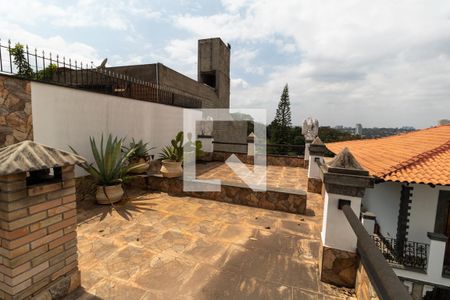 Casa à venda com 600m², 5 quartos e 4 vagasTerraço