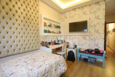 Casa à venda com 229m², 3 quartos e 5 vagasSuíte 3