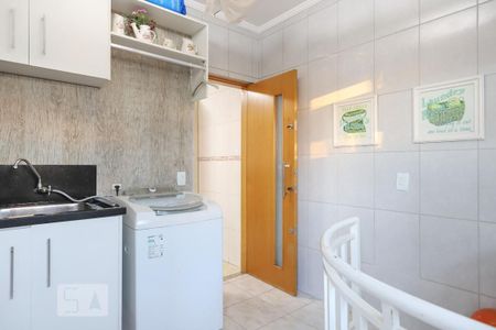 Casa à venda com 229m², 3 quartos e 5 vagasLavanderia