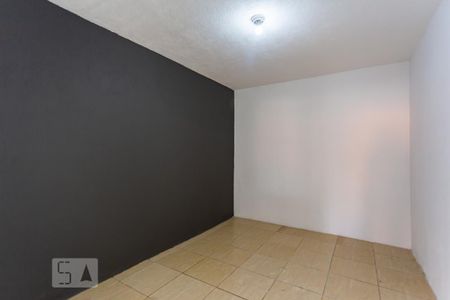 Quarto de casa para alugar com 1 quarto, 45m² em Quitaúna, Osasco