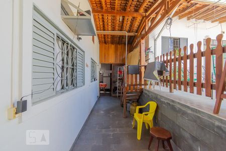 Casa à venda com 250m², 10 quartos e 1 vagaCorredor