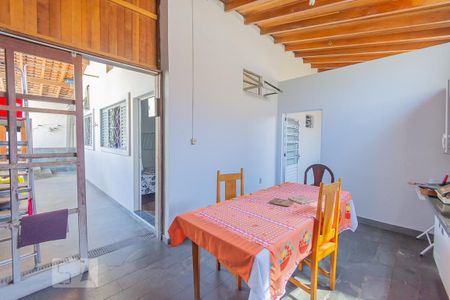 Casa à venda com 250m², 10 quartos e 1 vagaSala de Jantar