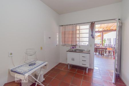 Casa à venda com 250m², 10 quartos e 1 vagasuite 8