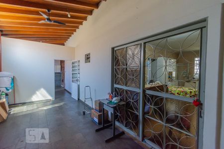 Casa à venda com 250m², 10 quartos e 1 vagaSala 2