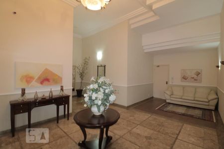 Apartamento à venda com 160m², 4 quartos e 3 vagasHall social