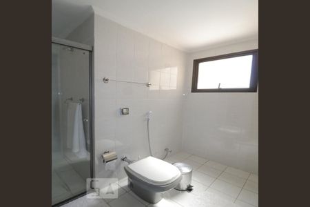 Apartamento à venda com 160m², 4 quartos e 3 vagasBanheiro da Suite 2