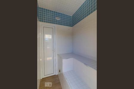 Casa de condomínio à venda com 400m², 4 quartos e 8 vagas Casa de condomínio à venda com 400m², 4 quartos e 8 vagasSauna