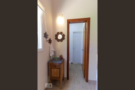 Casa de condomínio à venda com 400m², 4 quartos e 8 vagas Casa de condomínio à venda com 400m², 4 quartos e 8 vagasLavabo