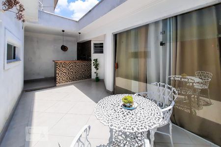 Casa à venda com 222m², 3 quartos e 3 vagasQuintal
