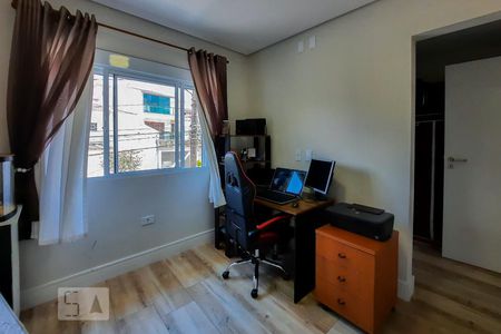 Casa à venda com 222m², 3 quartos e 3 vagasSuíte 2