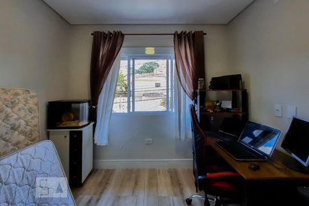 Casa à venda com 222m², 3 quartos e 3 vagasSuíte 2