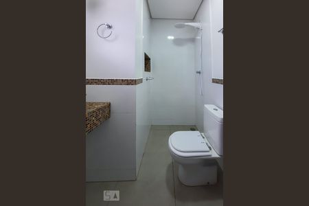 Casa à venda com 222m², 3 quartos e 3 vagasBanheiro da Edícula