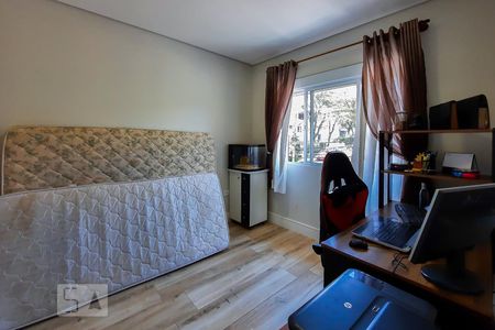 Casa à venda com 222m², 3 quartos e 3 vagasSuíte 2