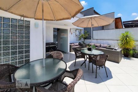 Casa à venda com 222m², 3 quartos e 3 vagasVaranda Gourmet 2