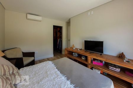 Casa à venda com 222m², 3 quartos e 3 vagasSuíte 3