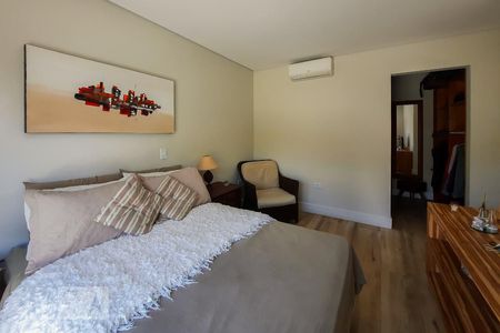 Casa à venda com 222m², 3 quartos e 3 vagasSuíte 3