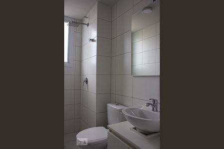 Apartamento para alugar com 52m², 2 quartos e 2 vagas Apartamento para alugar com 52m², 2 quartos e 2 vagasBanheiro
