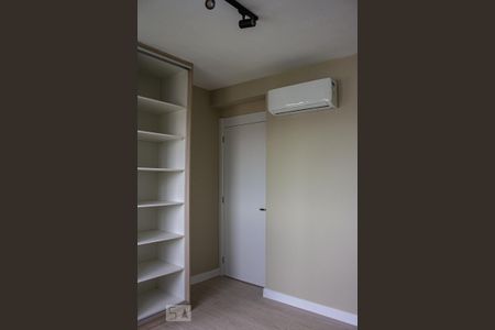 Quarto 1 de apartamento para alugar com 2 quartos, 52m² em Harmonia, Canoas