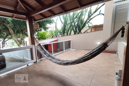 Casa à venda com 115m², 2 quartos e 3 vagasGaragem e espaço gourmet 
