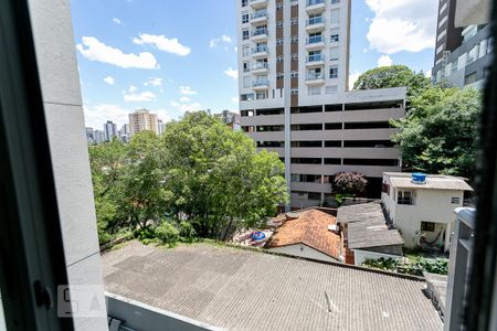 Vista da Suite de apartamento para alugar com 2 quartos, 60m² em Sumaré, São Paulo