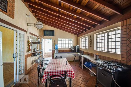 Casa à venda com 1074m², 5 quartos e NaN vagas Casa à venda com 1074m², 5 quartos e NaN vagasÁrea comum - Churrasqueira